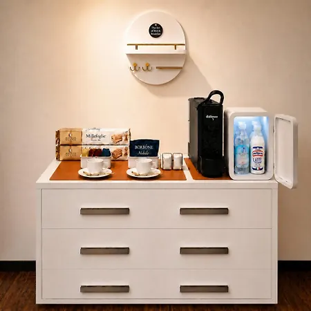 Utopia Art Boutique Rooms-3