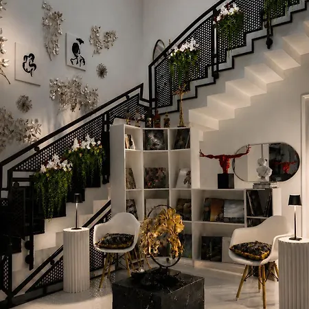 Utopia Art Boutique Rooms-2